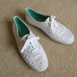 white eyelet lace keds